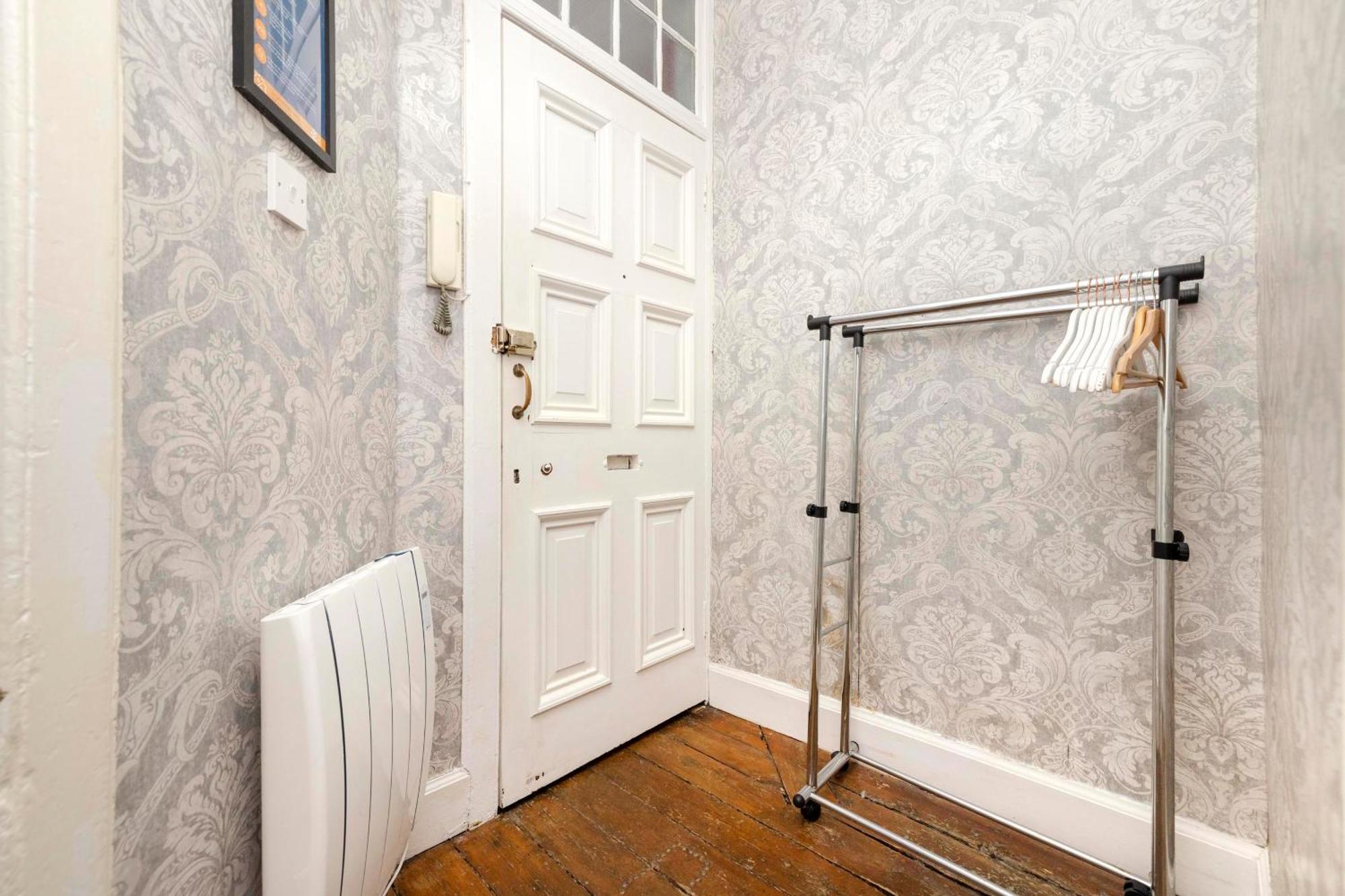 Joivy Classy Apartment Near Edinburgh Castle Exterior photo